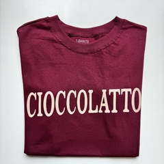 T-shirt Chocolate na internet