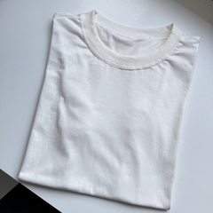 Imagem do T-shirt Lisa