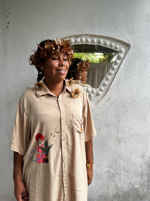 Camisa Awêry Arte Rita Tupinambá - comprar online