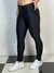 Calça legging K2B com botão e zíper na barra brilhosa Jocileide