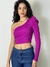 Cropped K2B um ombro com bojo manga longa Lucirana - comprar online
