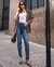 Calça jeans com barra desfiada Consciência Jeans REF23792