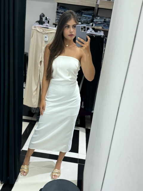 Vestido tomara que caia midi com drapeado
