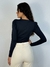 Blusa K2B com bojo manga longa princesa decote em V Tailane na internet