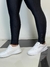 Calça legging K2B com botão e zíper na barra brilhosa Jocileide