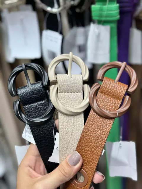 Cinto furos encapados e vivela torcida REFSST-GF81