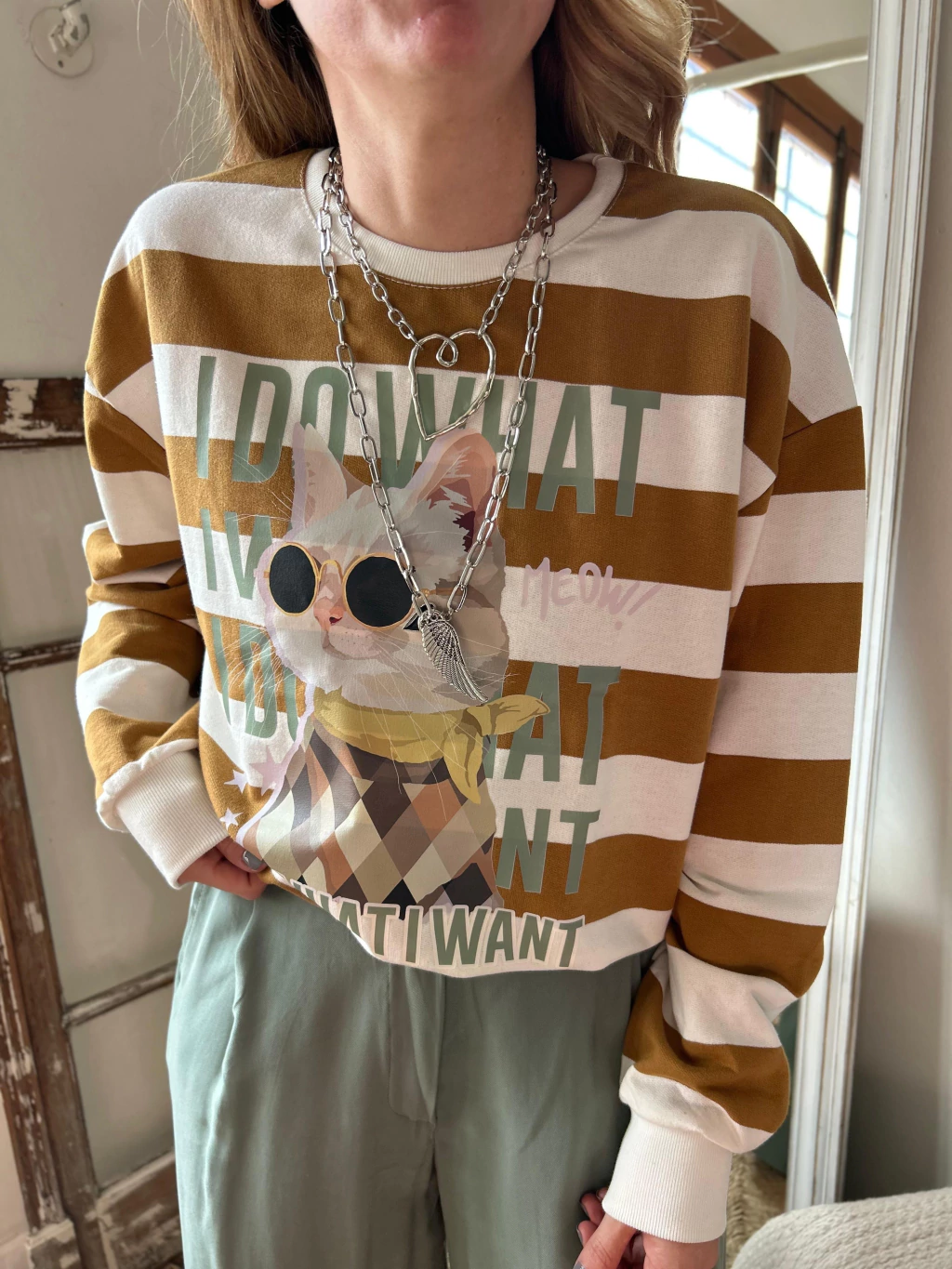 BUZO MEOW MOSTAZA