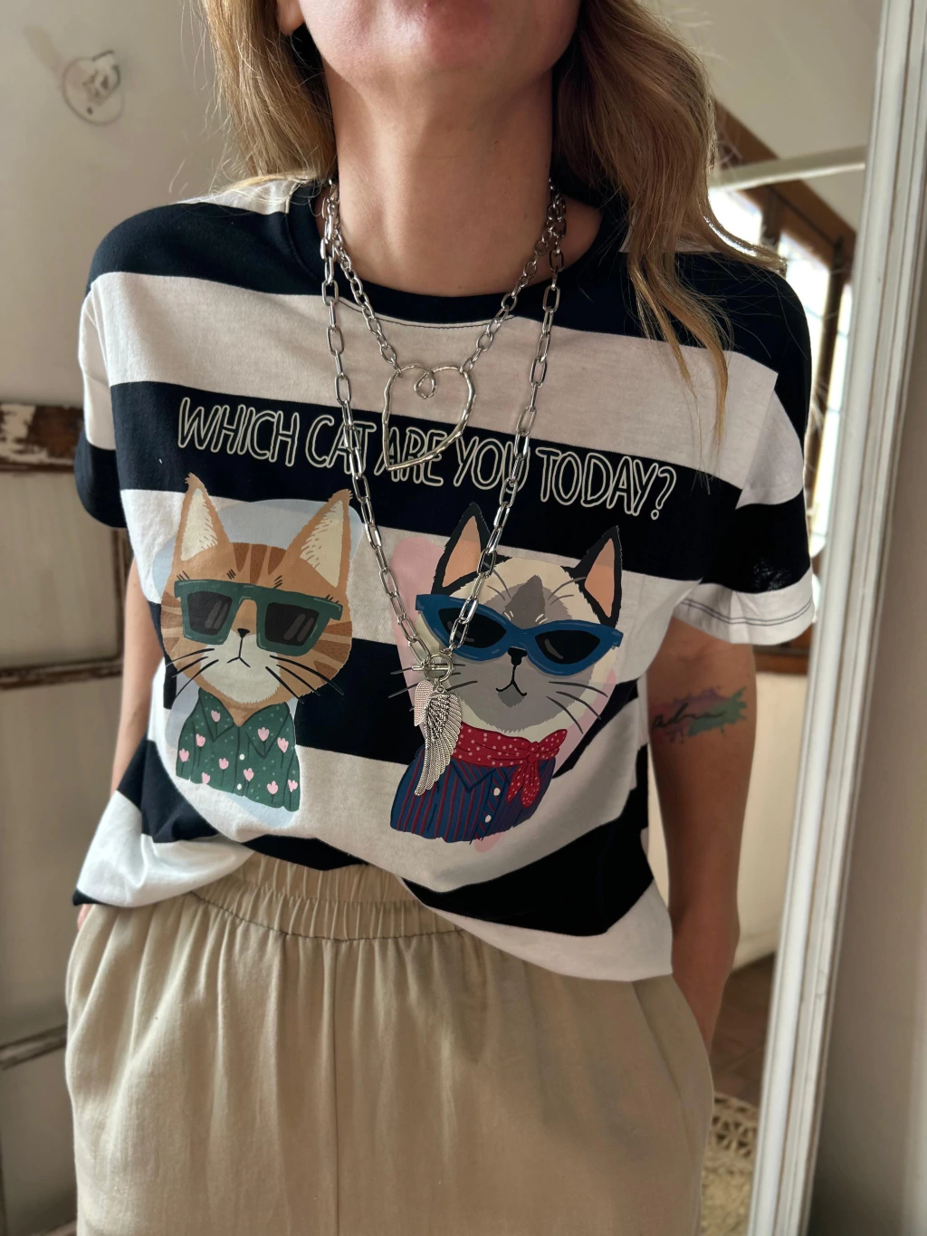 REMERA WICH