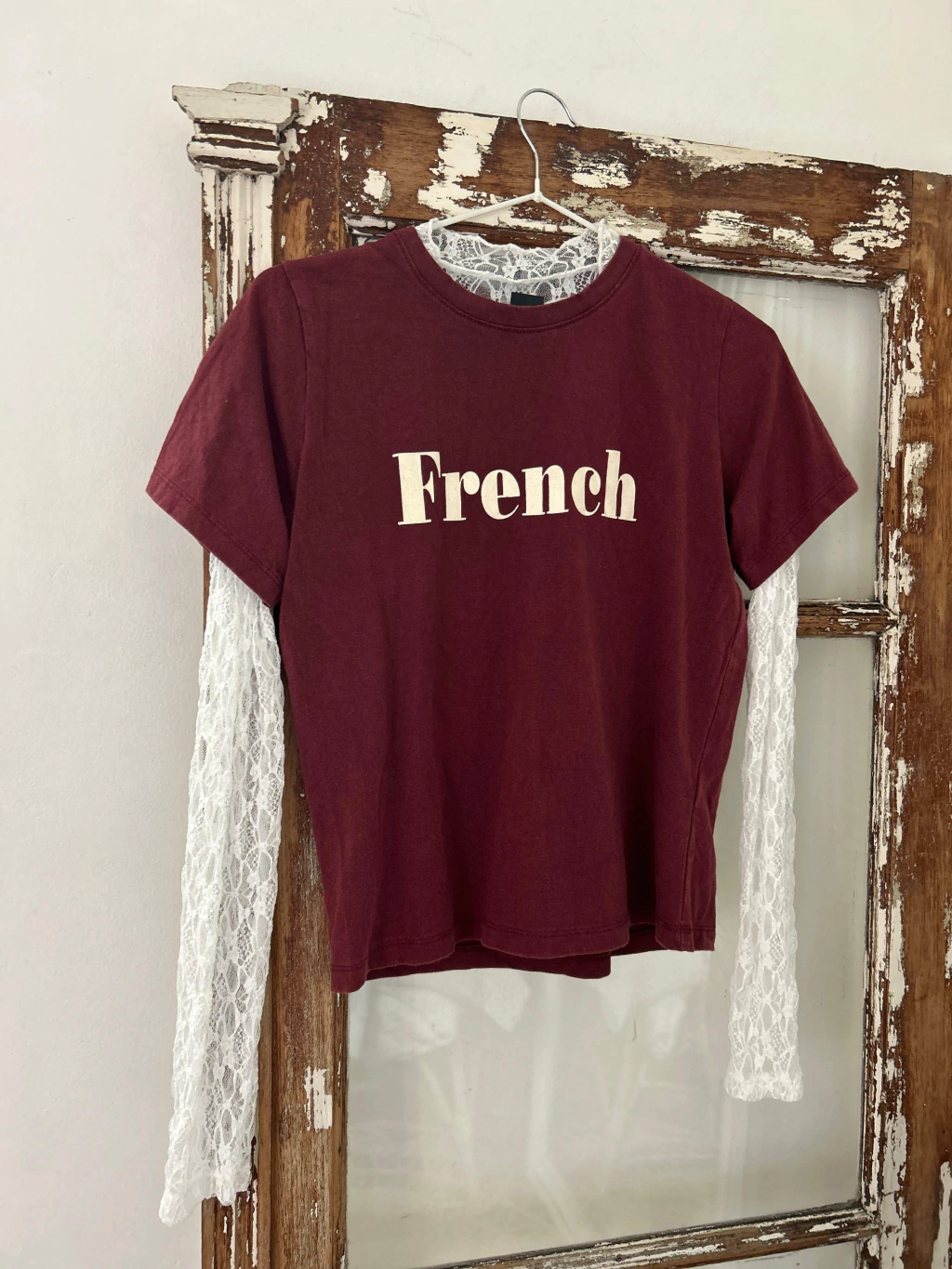 REMERA FRENCH BORDO
