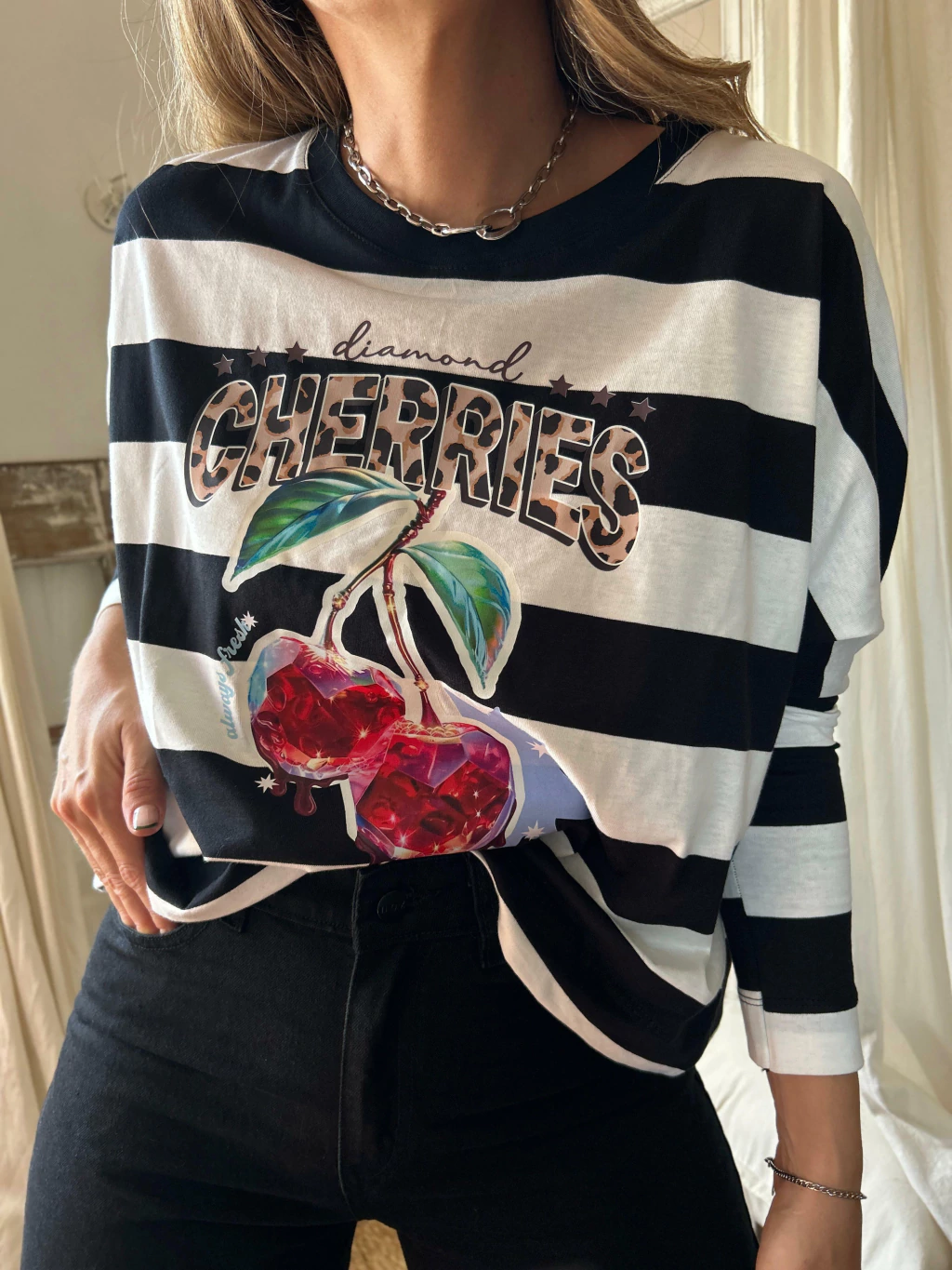 REMERA MANGA LARGA CHERRIES