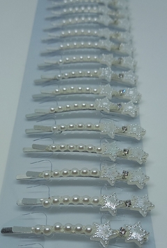 Hebillas Plateadas Estrellas y Perlas Blancas C/U
