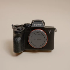 Câmera Digital Sony a7IV Corpo - comprar online