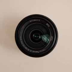 Lente Sony Vario-Tessar 4/16-70 ZA OSS T* E-mount APS-C 47196312 - comprar online