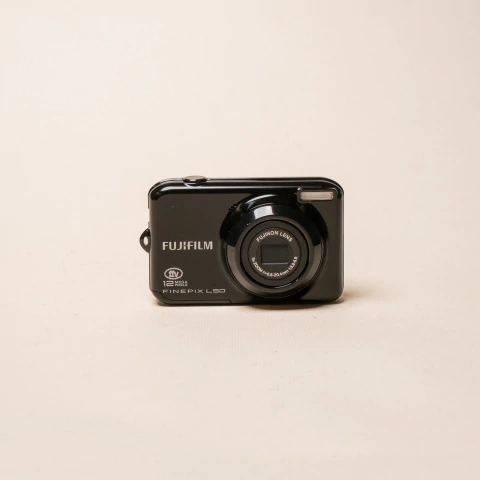 Câmera Digital Fujifilm FinePix L50 - Black