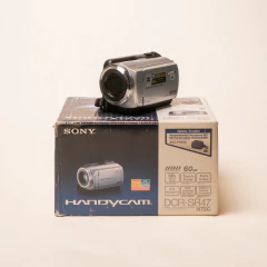 Filmadora Handycam Sony DCR-SR47 Silver