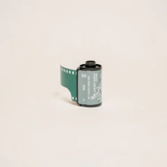 Filme P&B Lucky Aero 100 - 2005 (USAR ISO 50) 30 poses