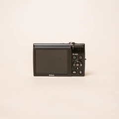 Câmera Digital Nikon Coolpix S2500 12MPX na internet