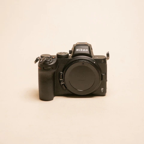 Câmera Digital Nikon Z5 Corpo