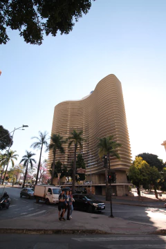 Lente Canon Zoom EF-S 10-18mm F4.5-5.6 - FFV