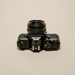 Câmera Pentax MX com Lente 50mm F2 na internet