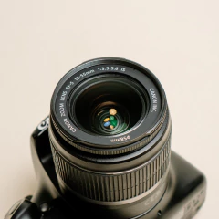 Canon EOS Rebel T3 com lente zoom 18-55mm - comprar online