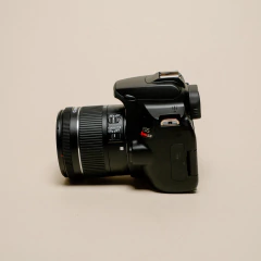 Canon EOS Rebel SL3 com lente EF-S 18-55mm 18-55 IS STM Kit - comprar online