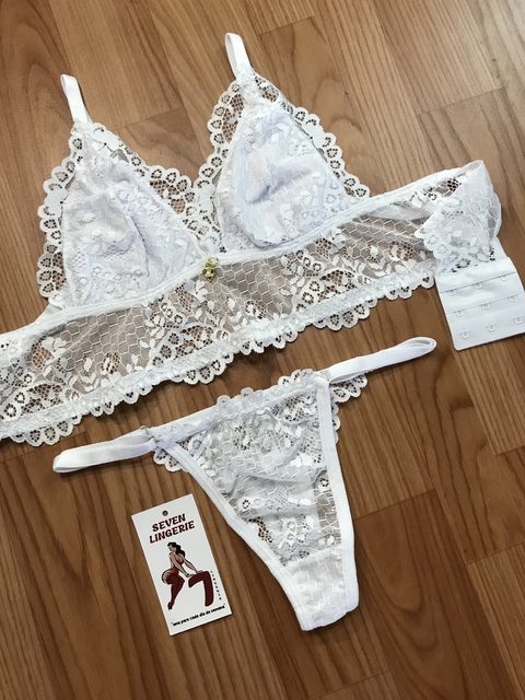 Conjunto Hemilly Branco - comprar online