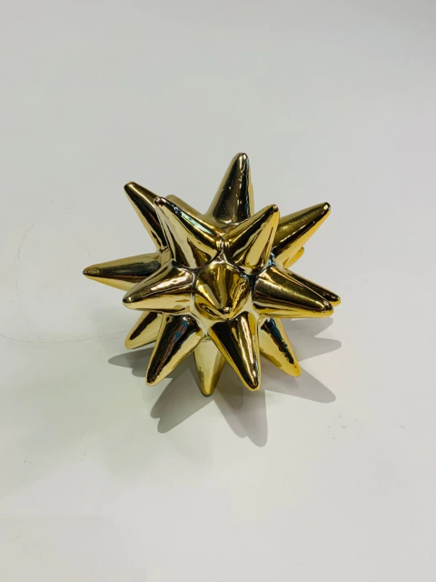 OURICO DOURADO EM CERAMICA - 8719