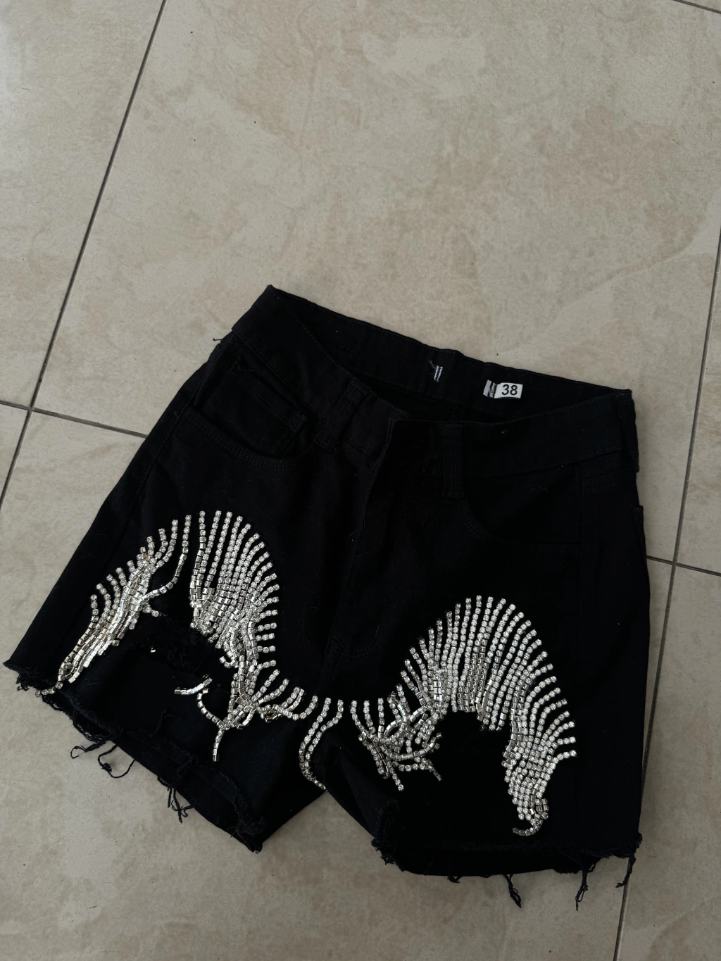 Short Vigo negro elastizado talle 38 y 42