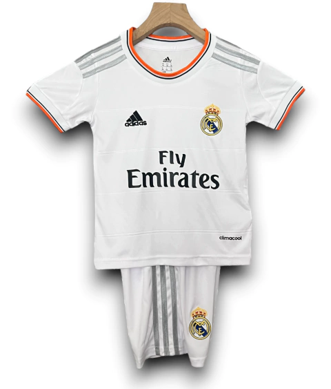 Kit Infantil Real Madrid 2013/14 Retrô - Branca