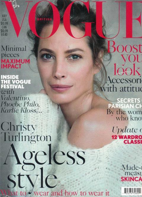 Vogue Britânica - 2014/07 - Christy Turlington