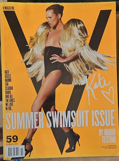 V Magazine - 2005/Summer - Kate Moss