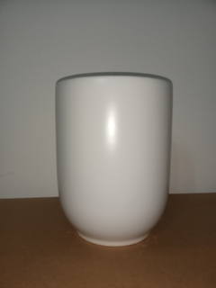 MACETON CON BASE CURVA, IMPORTADO - EXCELENTE CALIDAD - TIENE DRENAJE en internet