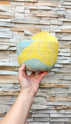MACETA DE PARED AGUAMANIL ARTESANAL ESGRAFIADO / PIEZAS UNICAS - TIENEN DRENAJE - NO INCLUYE PLANTAS / DISEÑO A ELECCION SEGUN DISPONIBILIDAD en internet