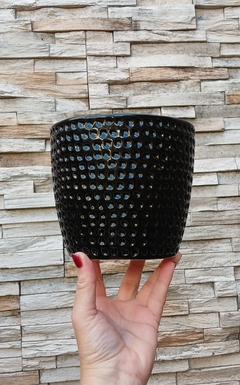 lMACETA DISEÑO POCITOS / PIEZA ARTESANAL - TIENE DRENAJE / NO ICLUYE PLANTAS / PRECIO POR UNIDAD - tienda online
