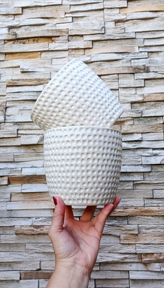 lMACETA DISEÑO POCITOS / PIEZA ARTESANAL - TIENE DRENAJE / NO ICLUYE PLANTAS / PRECIO POR UNIDAD - tienda online