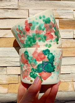 MACETAS COLORIDAS CON DISEÑOS SURTIDOS / TIENEN DRENAJE / ELECCION SEGUN DISPONIBILIDAD / PRECIO POR UNIDAD - Alquimia Botanica de Autor