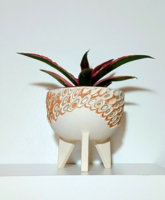 MACETAS CON PATITAS Y DISEÑO DEVASTADO EN TONOS TIERRA PRECIOSOS! / NO INCLUYEN PLANTAS / TIENEN DRENAJE / ELECCION SEGUN DISPONIBILIDAD - comprar online