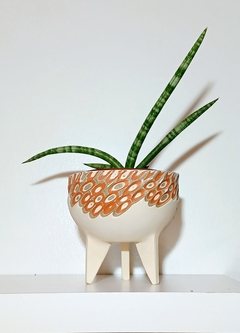 MACETAS CON PATITAS Y DISEÑO DEVASTADO EN TONOS TIERRA PRECIOSOS! / NO INCLUYEN PLANTAS / TIENEN DRENAJE / ELECCION SEGUN DISPONIBILIDAD en internet