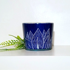 MACETAS CON DISEÑOS VARIADOS EN AZUL COBALTO / PIEZAS ARTESANALES / TIENEN DRENAJE / PRECIO POR UNIDAD / ELECCION SEGUN DISPONIBILIDAD