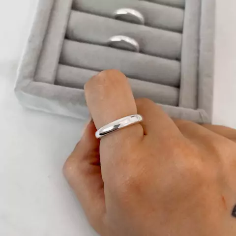 Anel de Prata Liso Médio Pesado