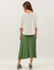 Conjunto Blusa Gola Careca Off White e Saia Midi Atenas Verde Militar - FRIGA 