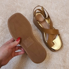 Anabela em couro canela - comprar online