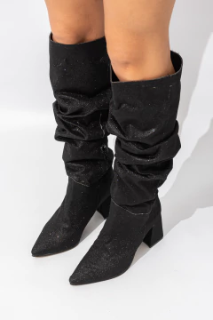 Astrid black en internet