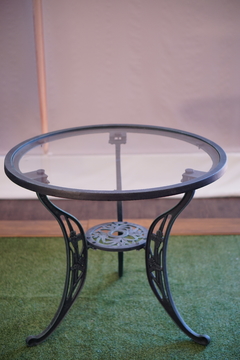 Mesa trilla con vidrio