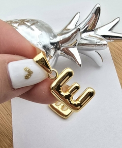 DIJE INICIAL "E" INFLADA /AD - comprar online
