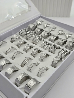 CAJA DE ANILLOS X36 / AQ