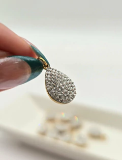 DIJE GOTA STRASS / AD