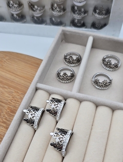 CAJA DE ANILLOS X36 / AQ