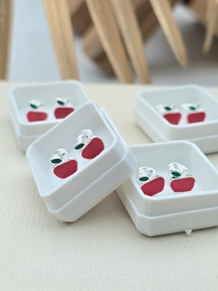 ABRIDOR MANZANA ROJA en internet